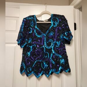 Laurence Kazar sequin scalloped edge top size Petite Large